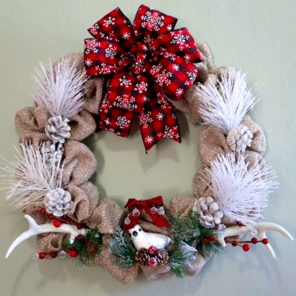 Natural Burlap Winter Farmhouse wreath